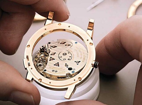 宝珀售后维修服务中心（宝珀机芯清洗）